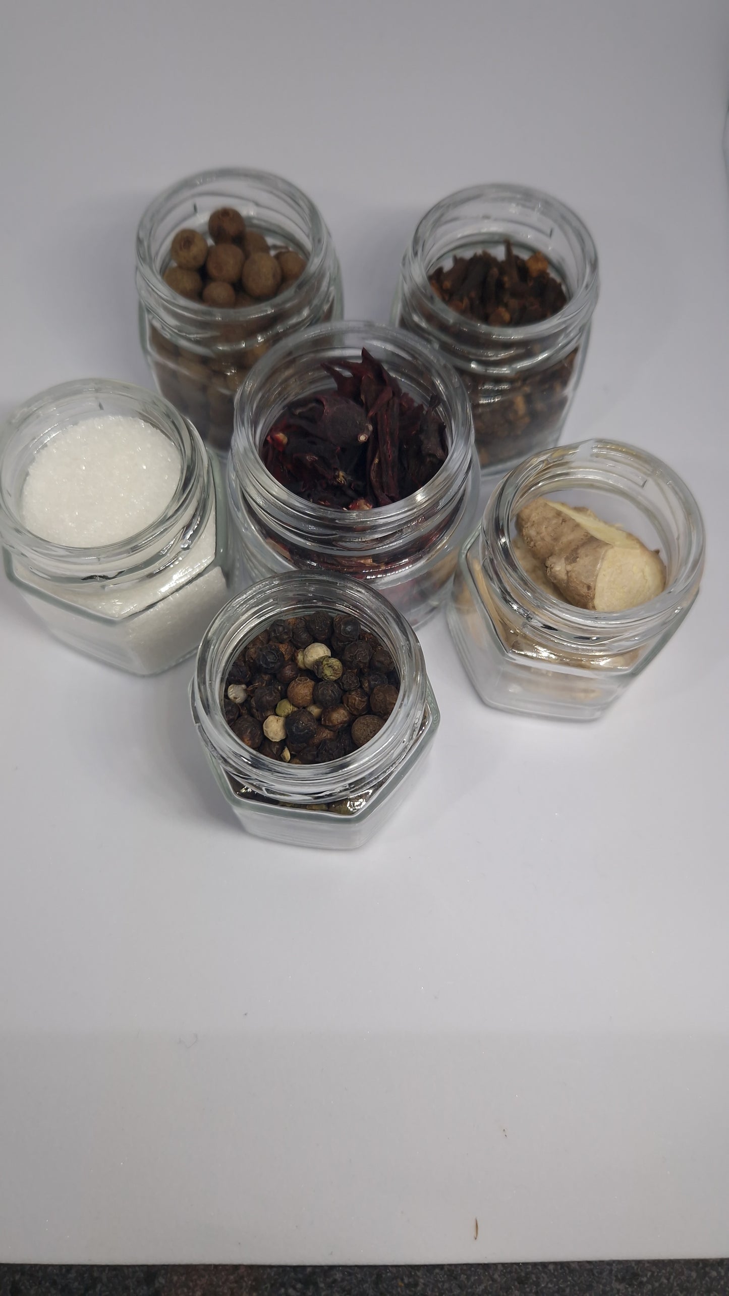 Mulled Zobo, Sorrell Yaaji Tea, Yaaji tea, Yaaji spices, nigerian spices, african spices, African tea, Nigerian tea, Hausa food, Hausa spices, Northern Nigerian food